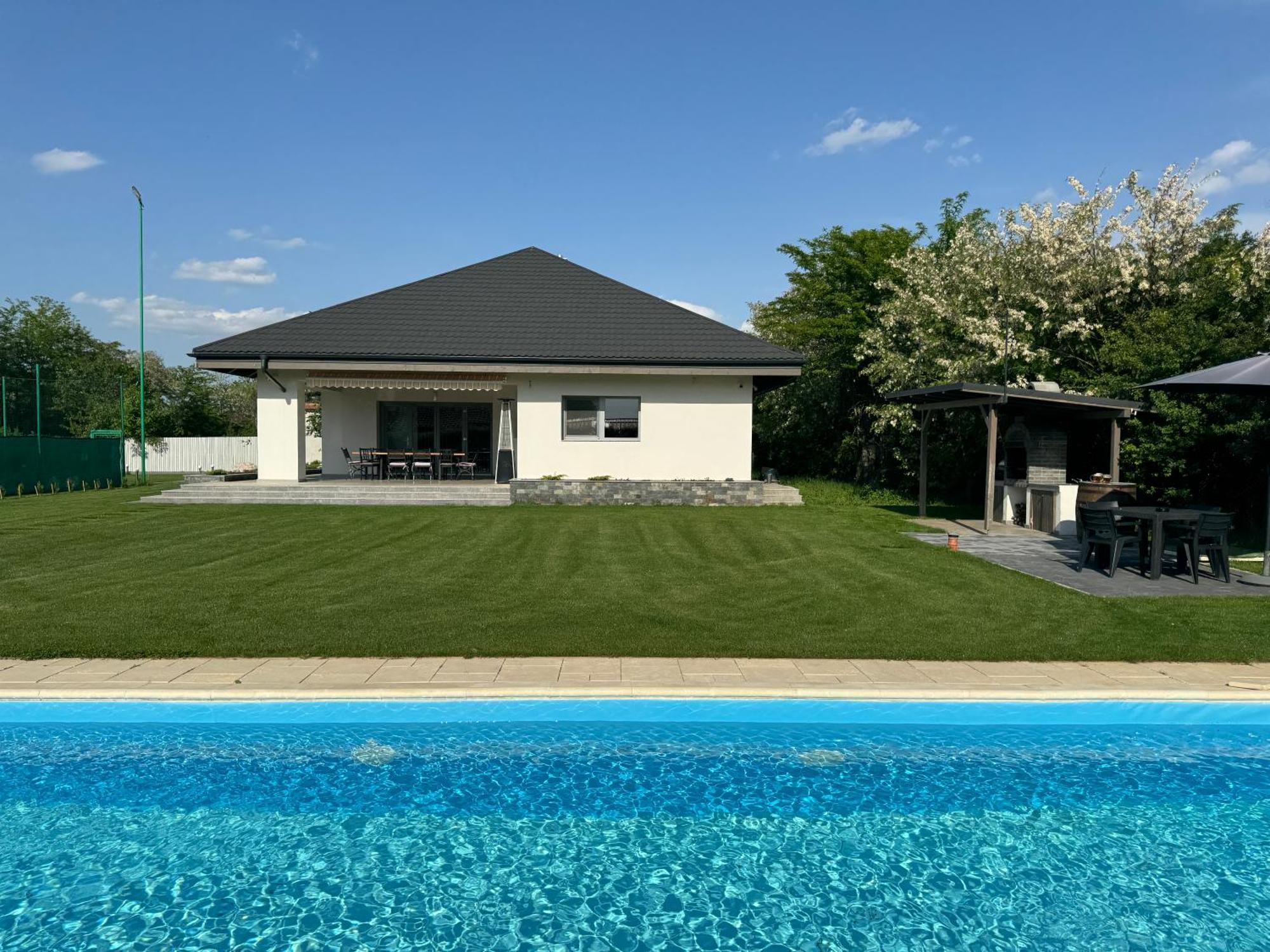 Lahuzur - Casa De Vacanta - Therme Balotesti & Aeroport Otopeni Săftica Esterno foto